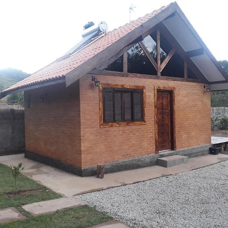 Chale Encanto Do Ceu Sapucai-Mirim Luaran gambar
